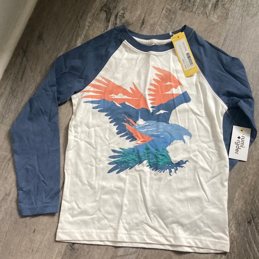 NWT Rumi+Ryder long sleeve raglan